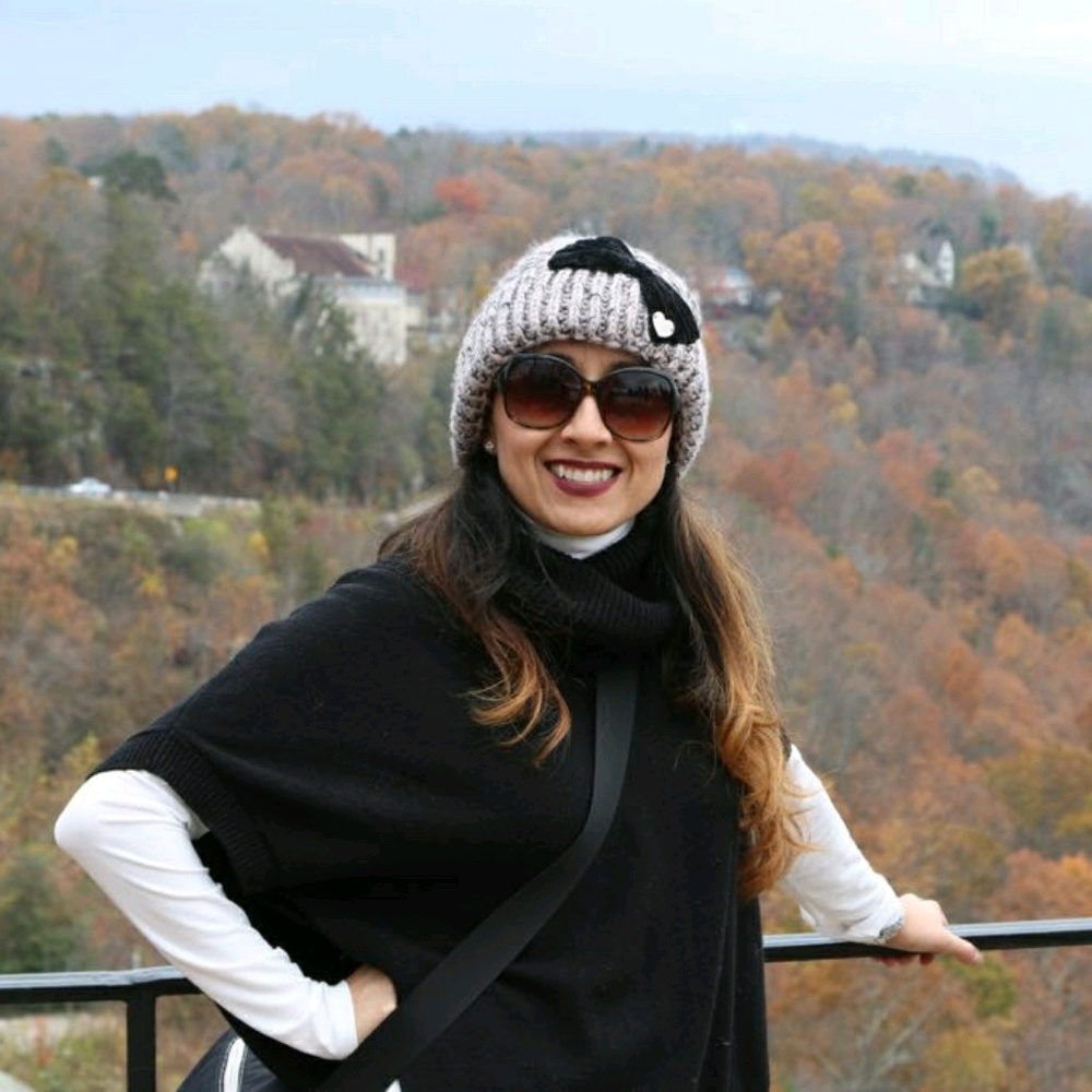 Meet your Posher, Caro